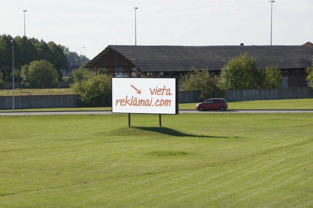 Lokomatīves iela 3, Ventspils (B puse)